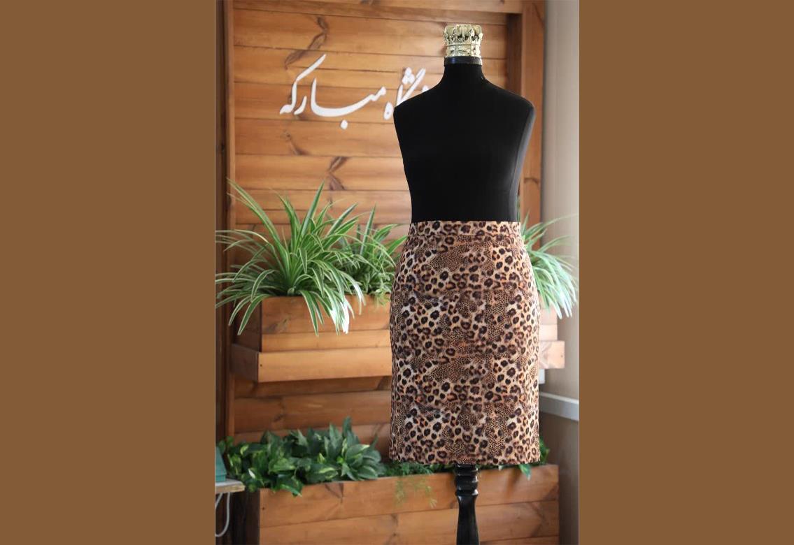 دامن تنگ آستر دار